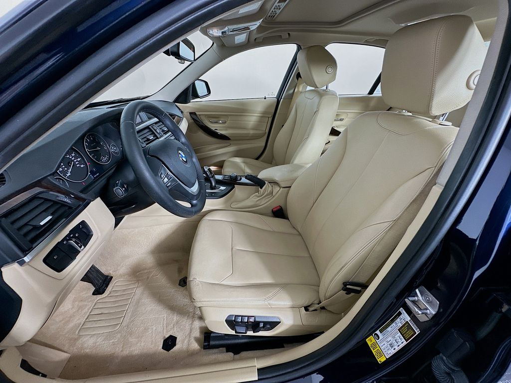 2015 BMW 3 Series 328i 21