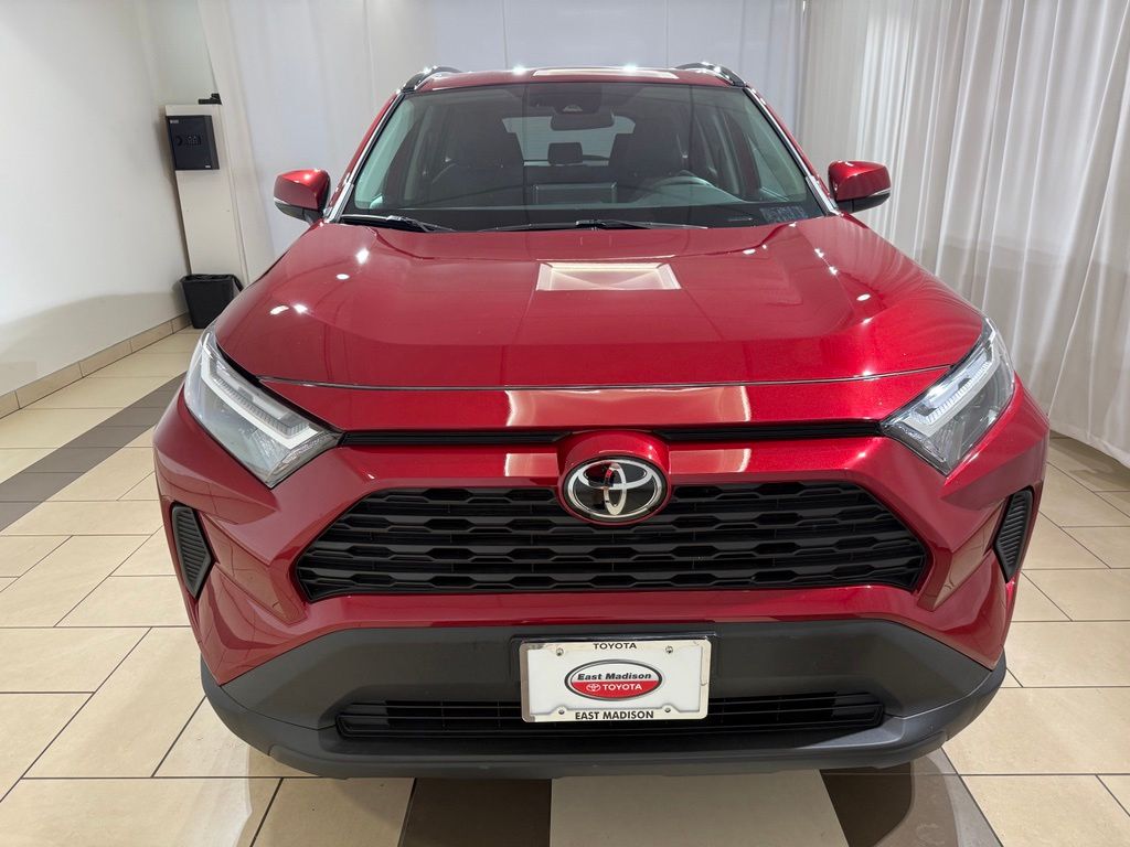 Thumbnail: 2023 Toyota RAV4 - 8