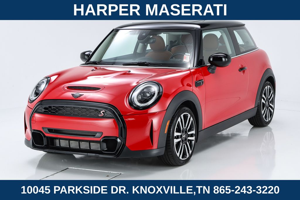 2024 MINI Cooper S Iconic