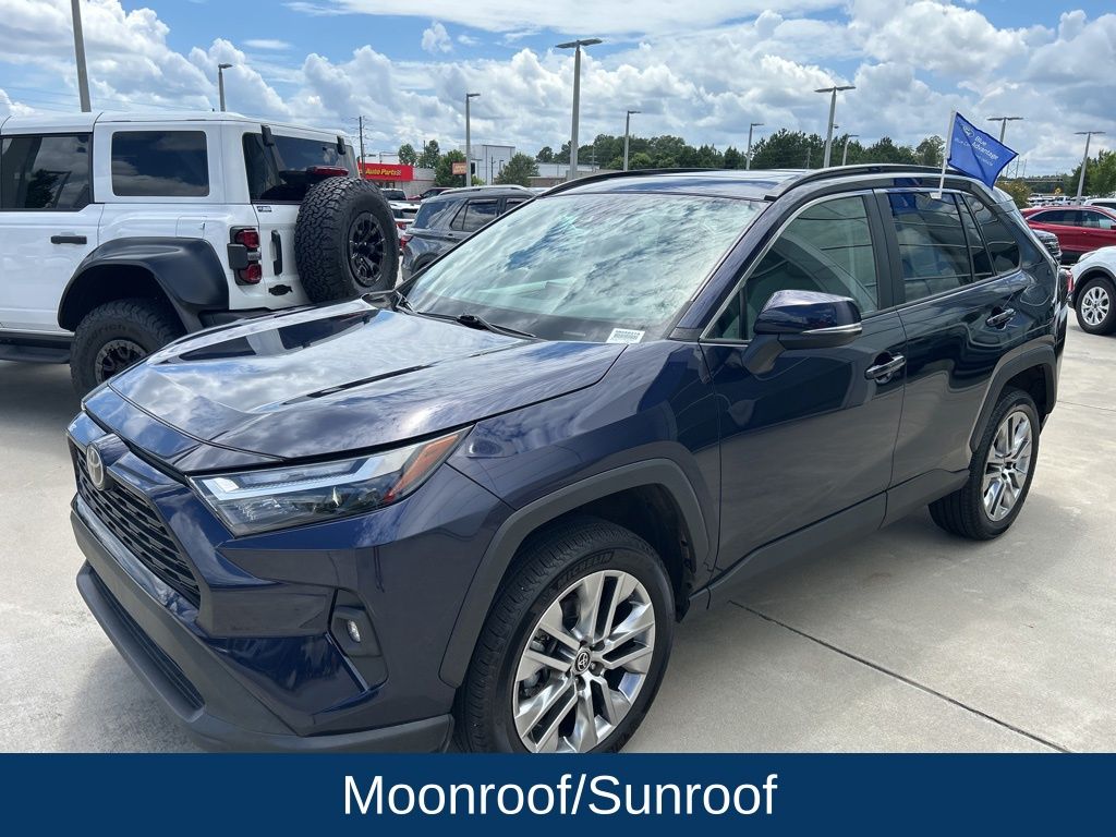 2022 Toyota RAV4 XLE Premium
