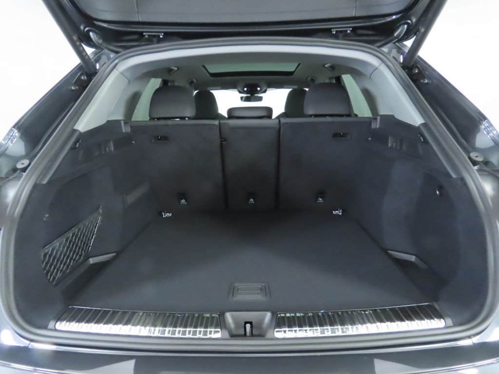 2025 Audi Q5  30