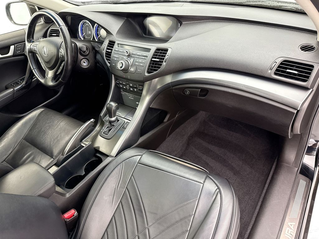 Thumbnail: 2014 Acura TSX - 16