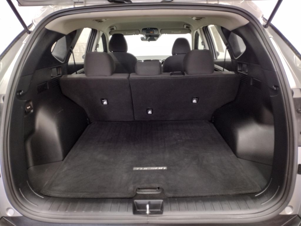 2022 Hyundai Tucson SE