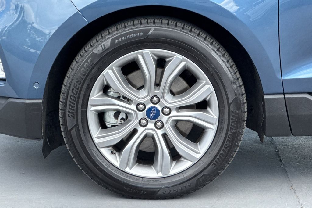 used 2019 Ford Edge car, priced at $21,982