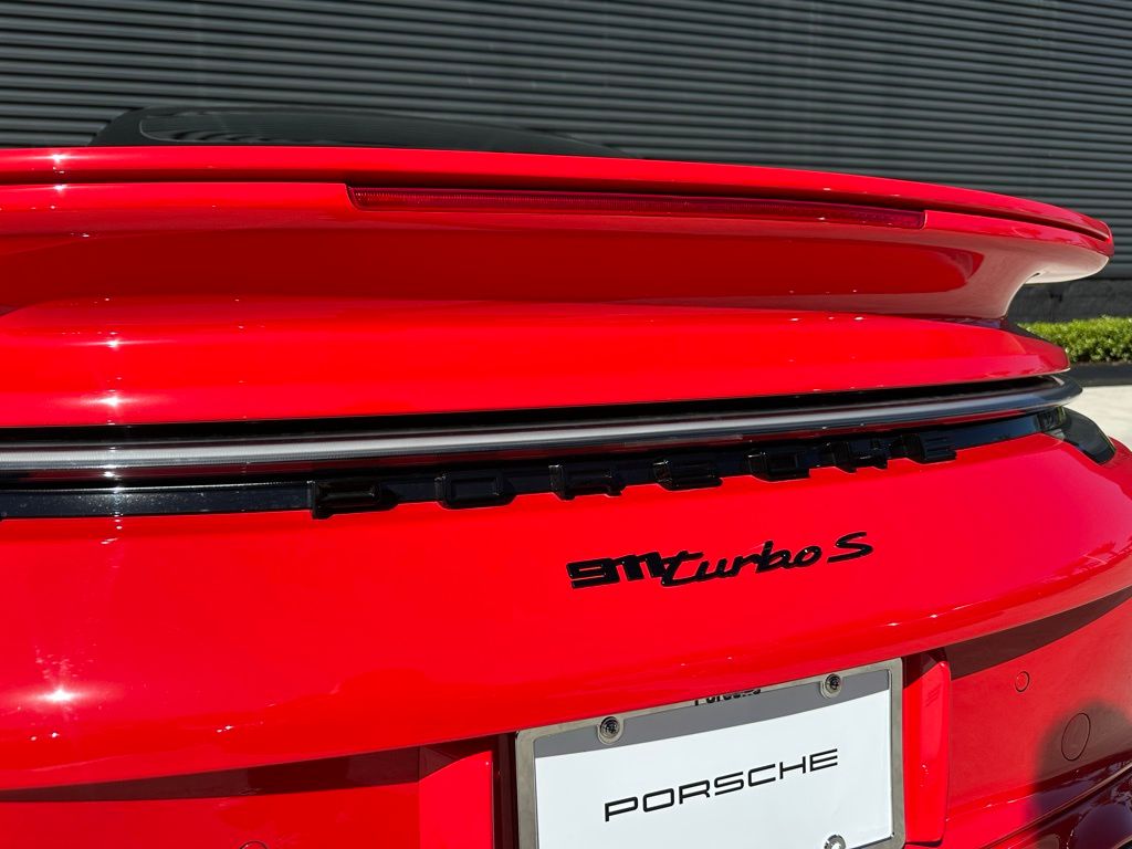 Thumbnail: 2025 Porsche 911 - 15