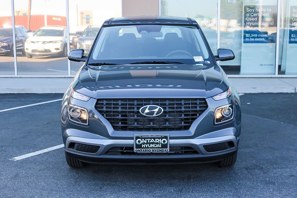 New 2026 Gray Hyundai SE image 3