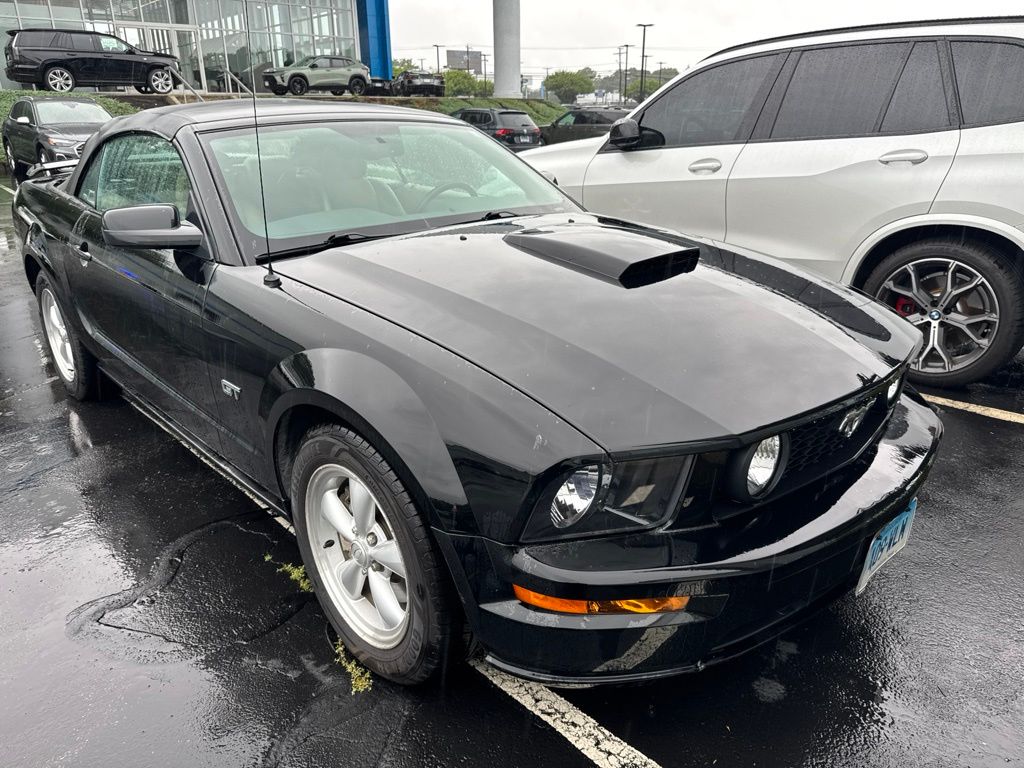 Black 2007 Ford Mustang Convertible Rear-Wheel Drive 5-Speed Automatic