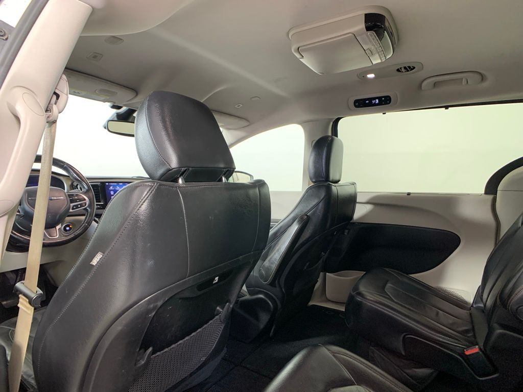 2018 Chrysler Pacifica Touring L 24