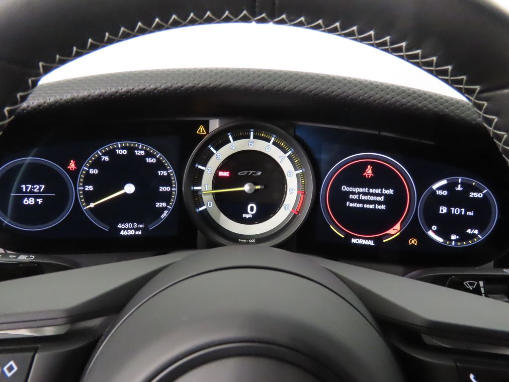 Thumbnail: 2023 Porsche 911 - 18