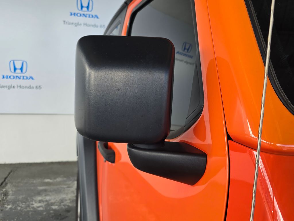 Thumbnail: 2019 Jeep Wrangler - 31