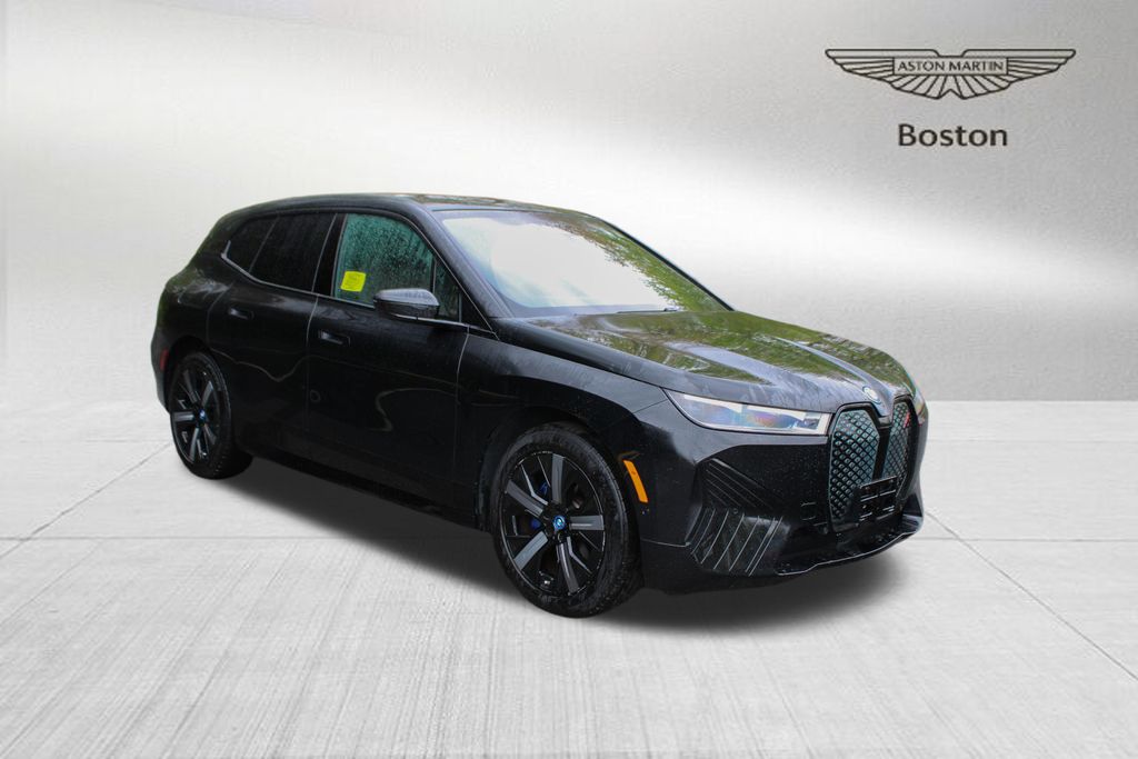 2023 BMW iX xDrive50's photo
