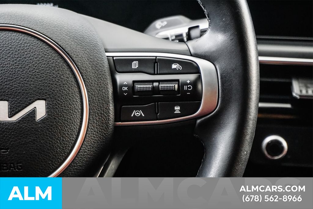 Used 2025 Gray Kia GT-Line image 28