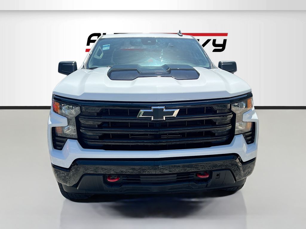 Used 2022 White Chevrolet Custom Trail Boss image 2
