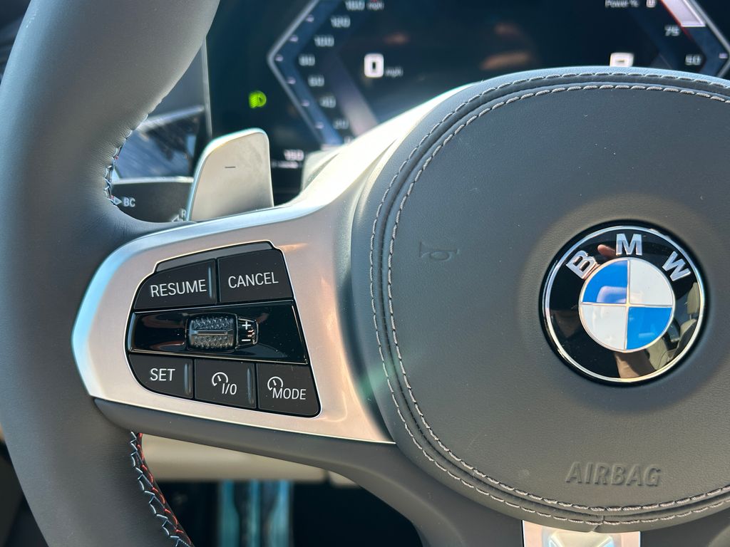 Thumbnail: 2027 BMW X7 - 19