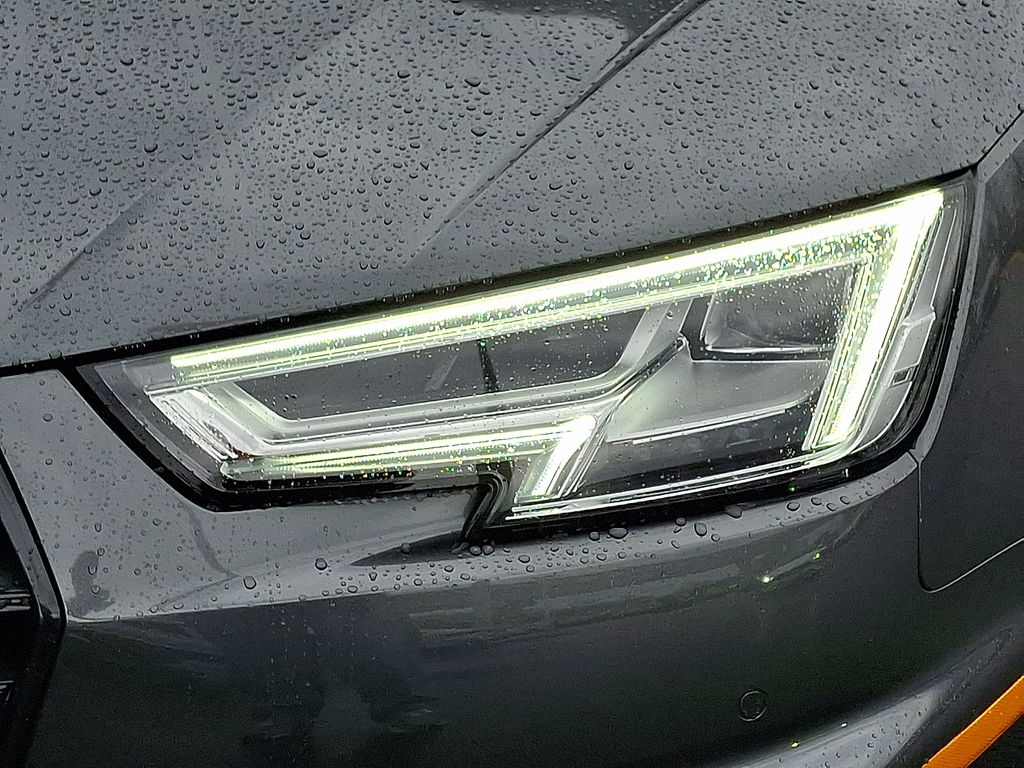 Thumbnail: 2019 Audi S4 - 9