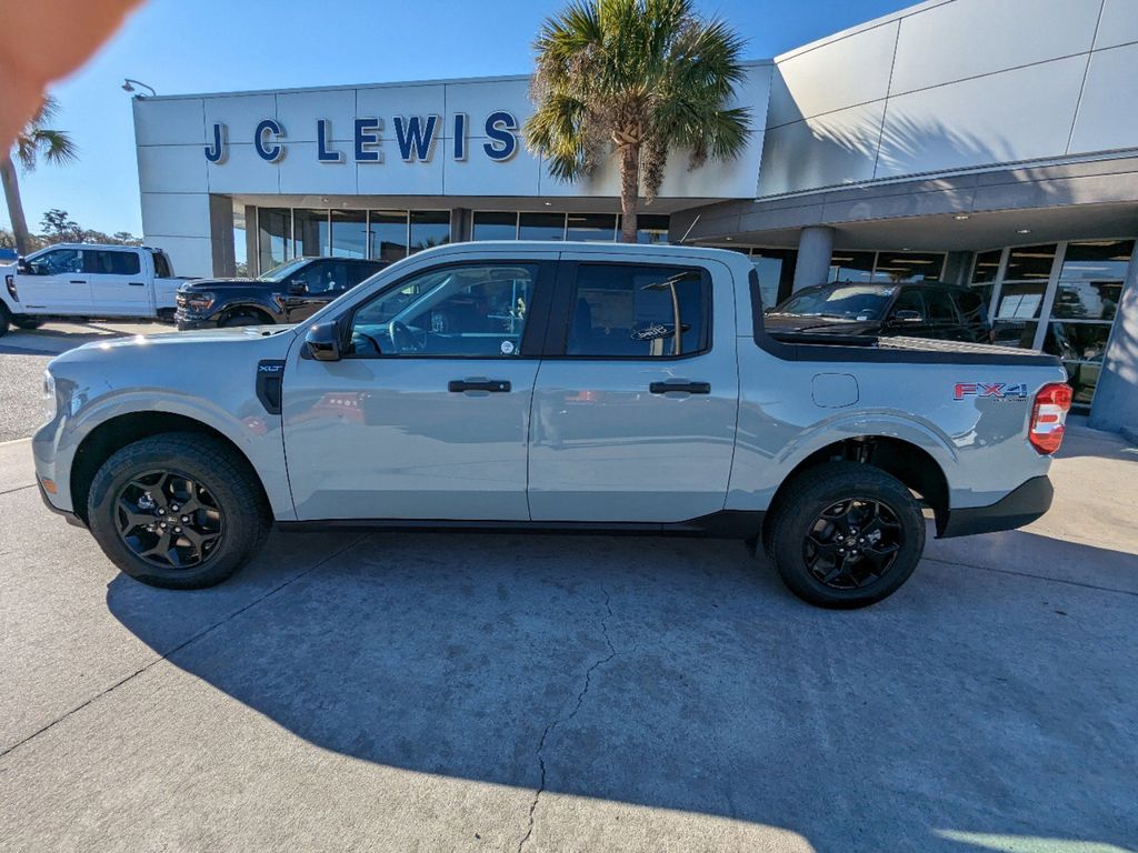 2024 Ford Maverick XLT