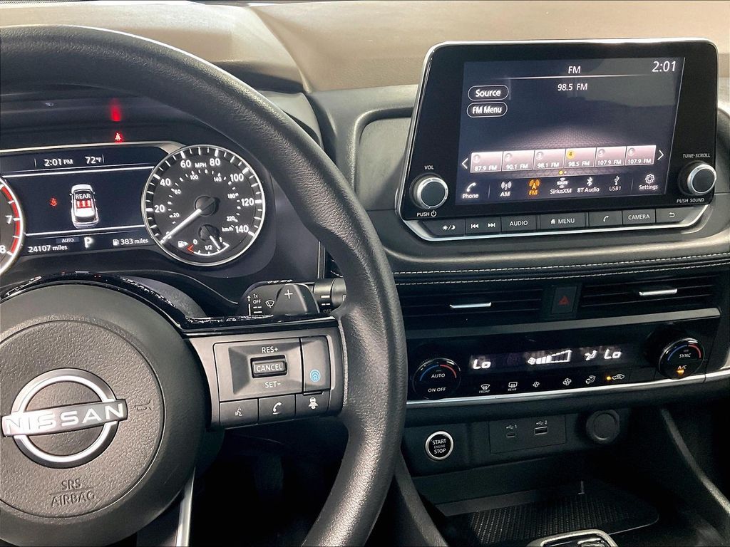 2023 Nissan Rogue — photo 19