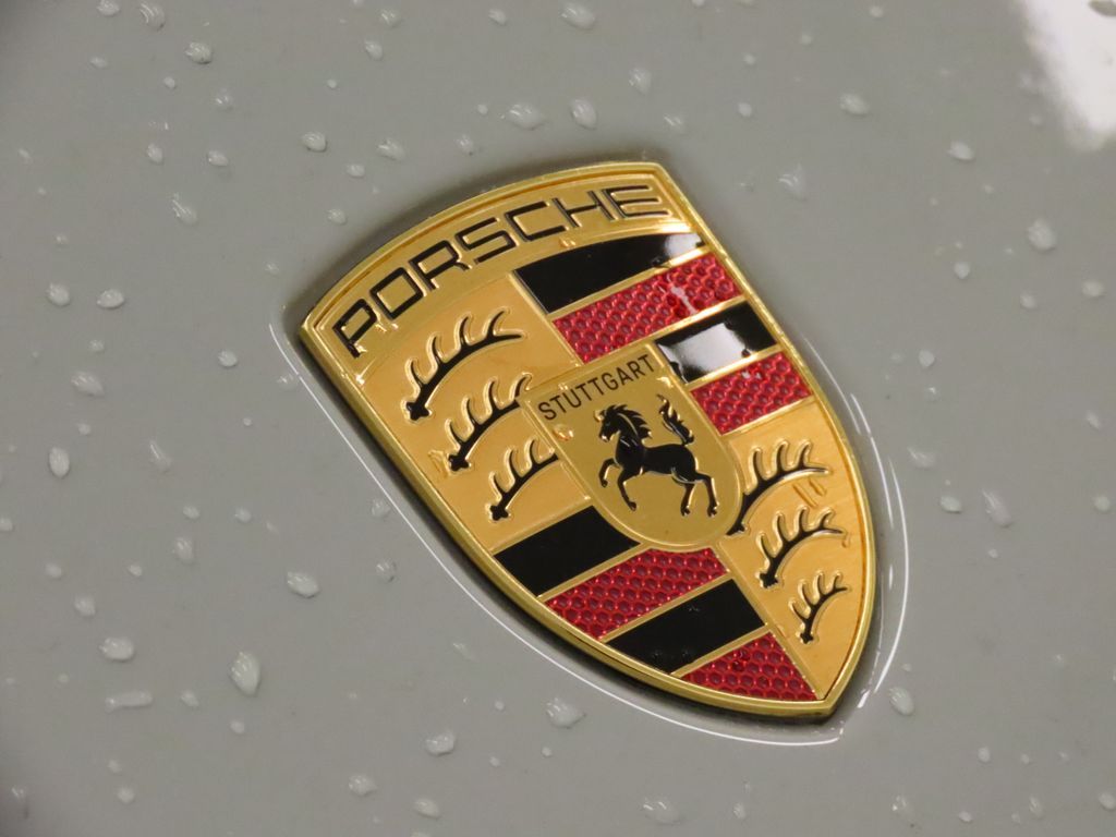 Thumbnail: 2026 Porsche Taycan - 14