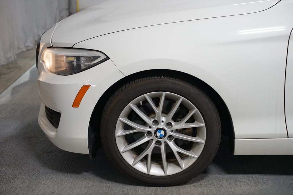 Thumbnail: 2015 BMW 2 Series - 5