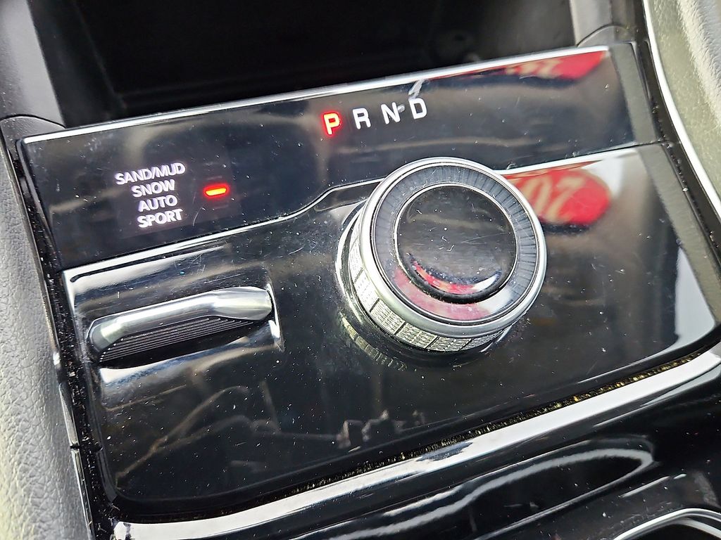 Thumbnail: 2023 Jeep Grand Cherokee L - 16