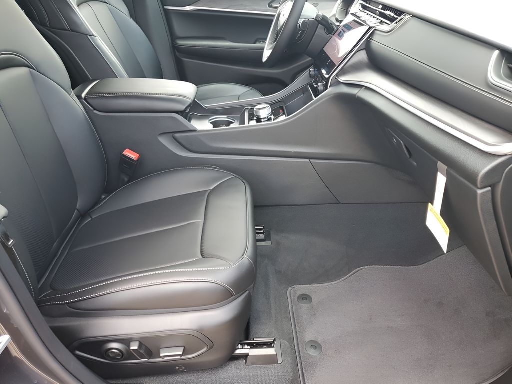 New Car 2025 Jeep Grand Cherokee L  Limited For Sale Under $50,000 In Austin, Texas