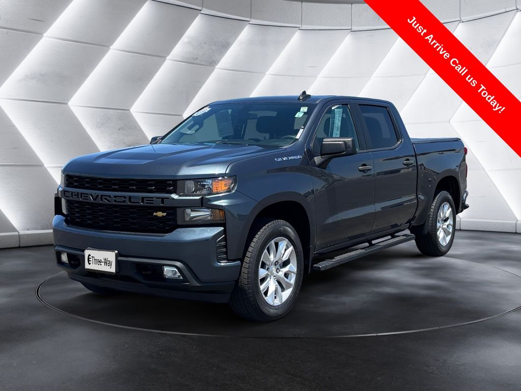 Shadow Gray Metallic 2022 Chevrolet Silverado 1500 Pickup Truck Four-Wheel Drive 8-Speed Automatic