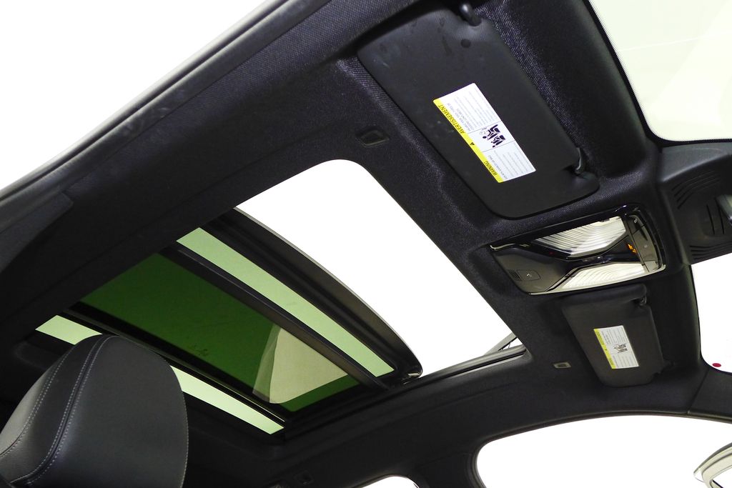 Thumbnail: 2022 BMW X4 - 18