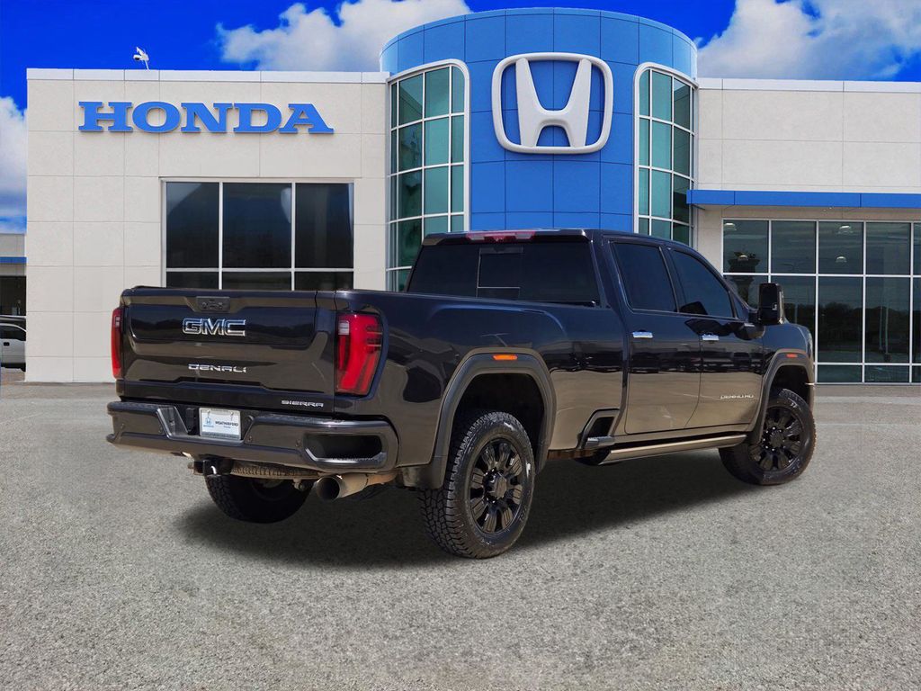 Used 2024 GMC Sierra 3500HD Truck
