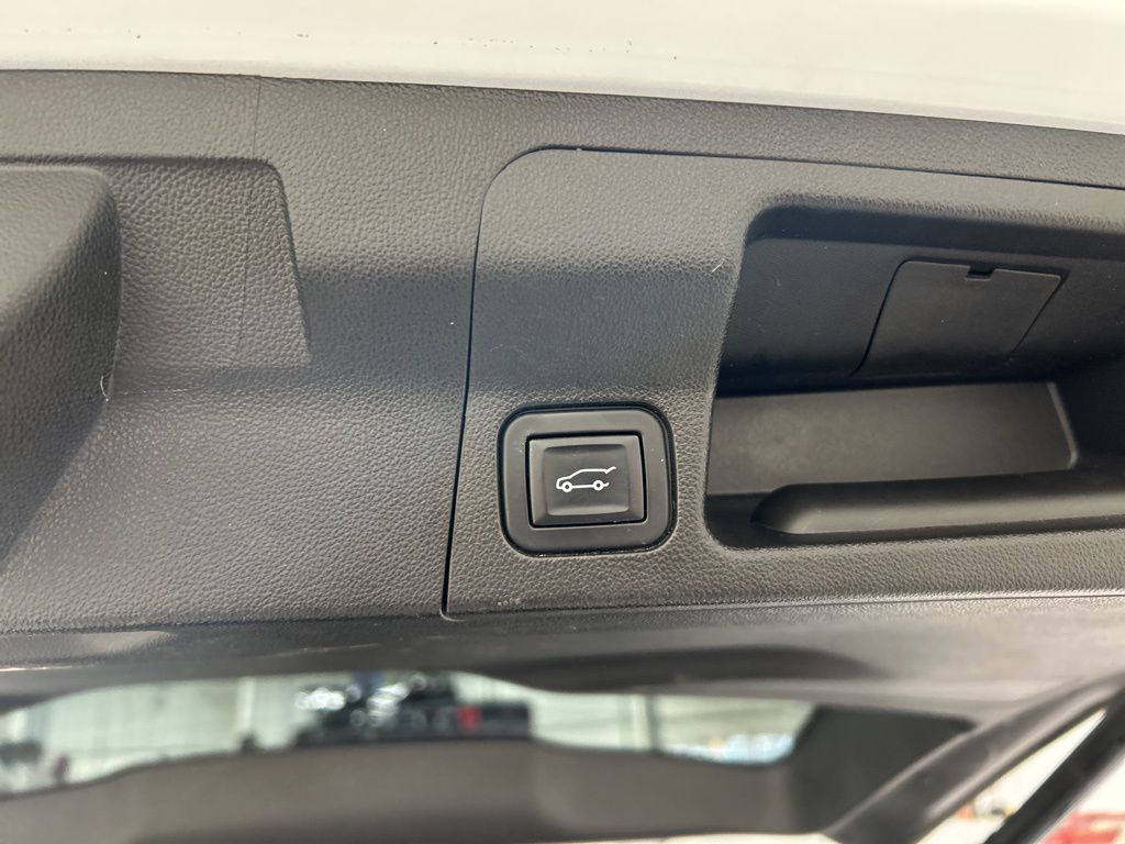 used 2019 GMC Acadia car, priced at $19,925