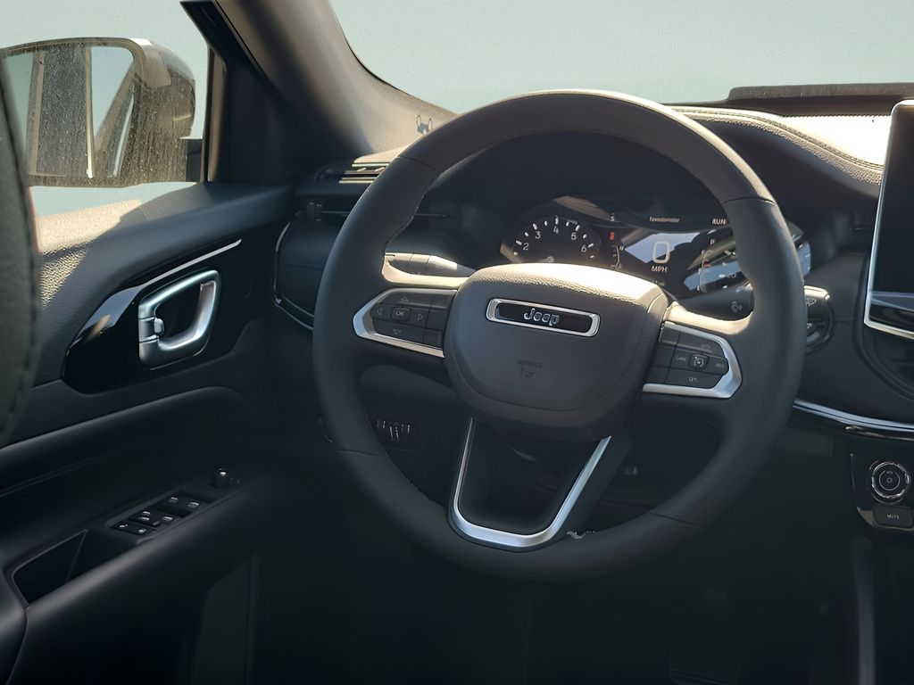 New 2026 Black Jeep Latitude image 25
