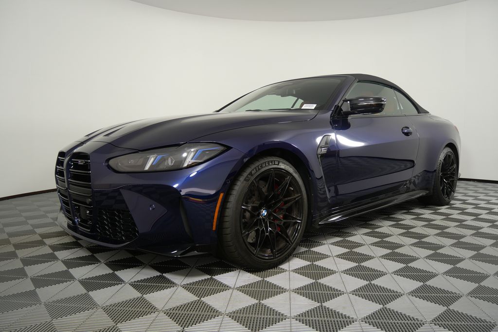 2025 BMW M4 Competition 10