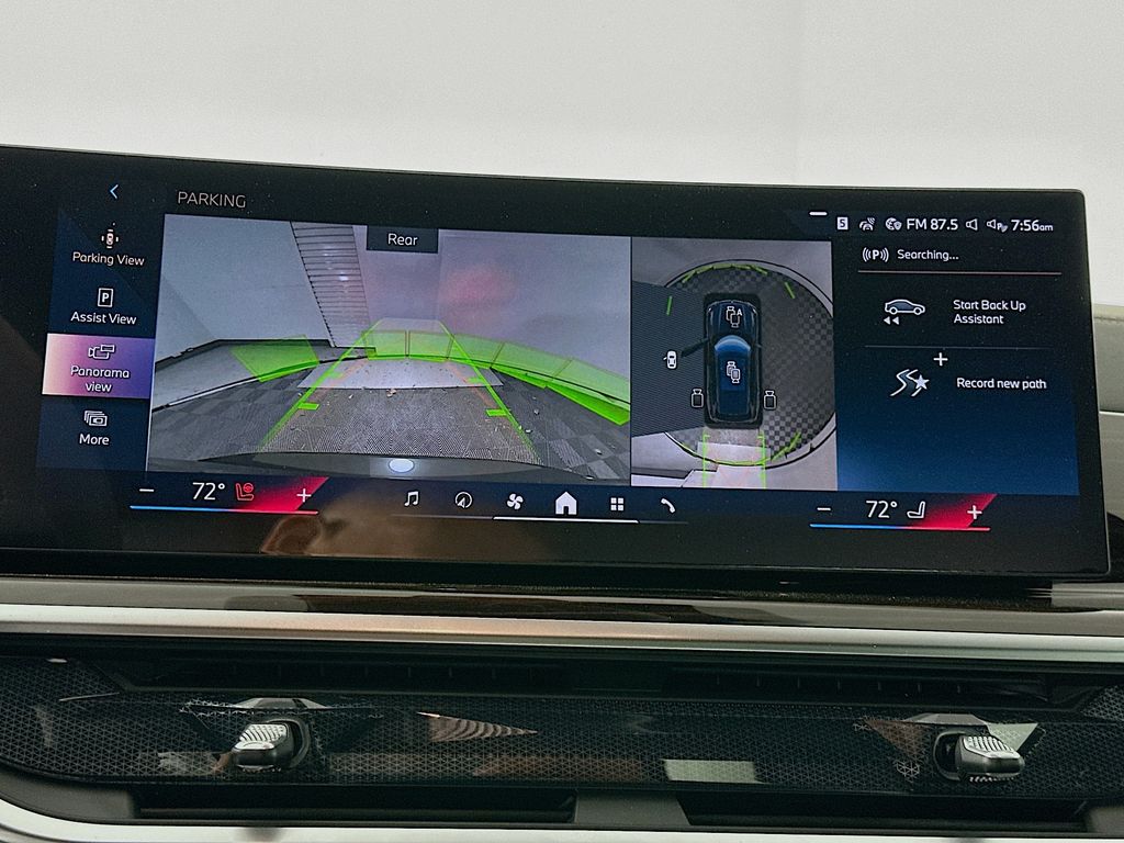 Thumbnail: 2026 BMW X5 - 13