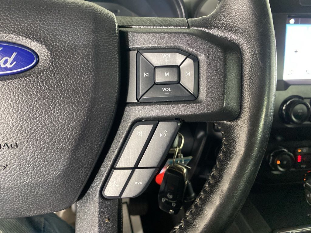 Used 2019 Black Ford XLT image 22