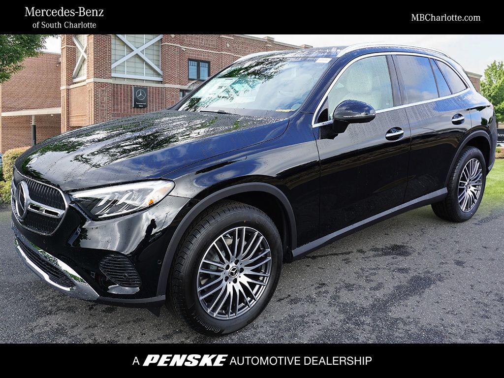 2025 Mercedes-Benz GLC 300 -
                Pineville, NC