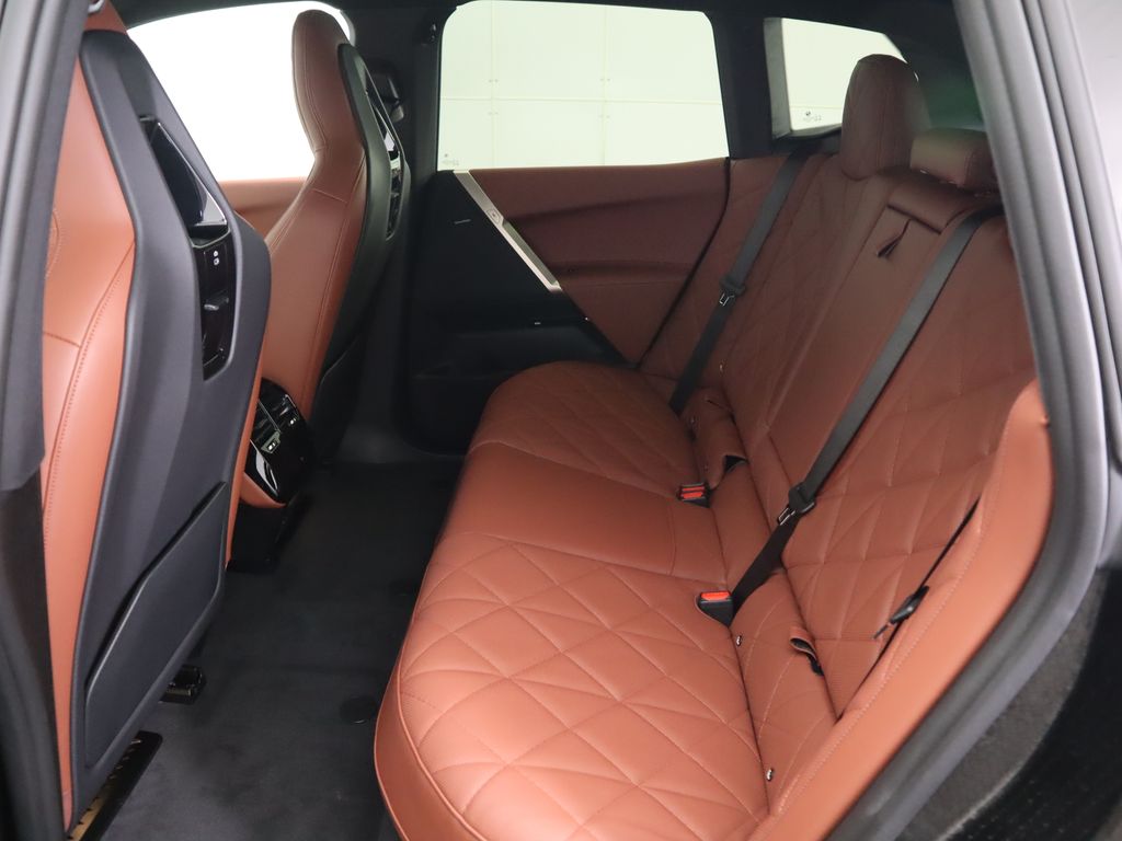 Thumbnail: 2026 BMW iX - 22