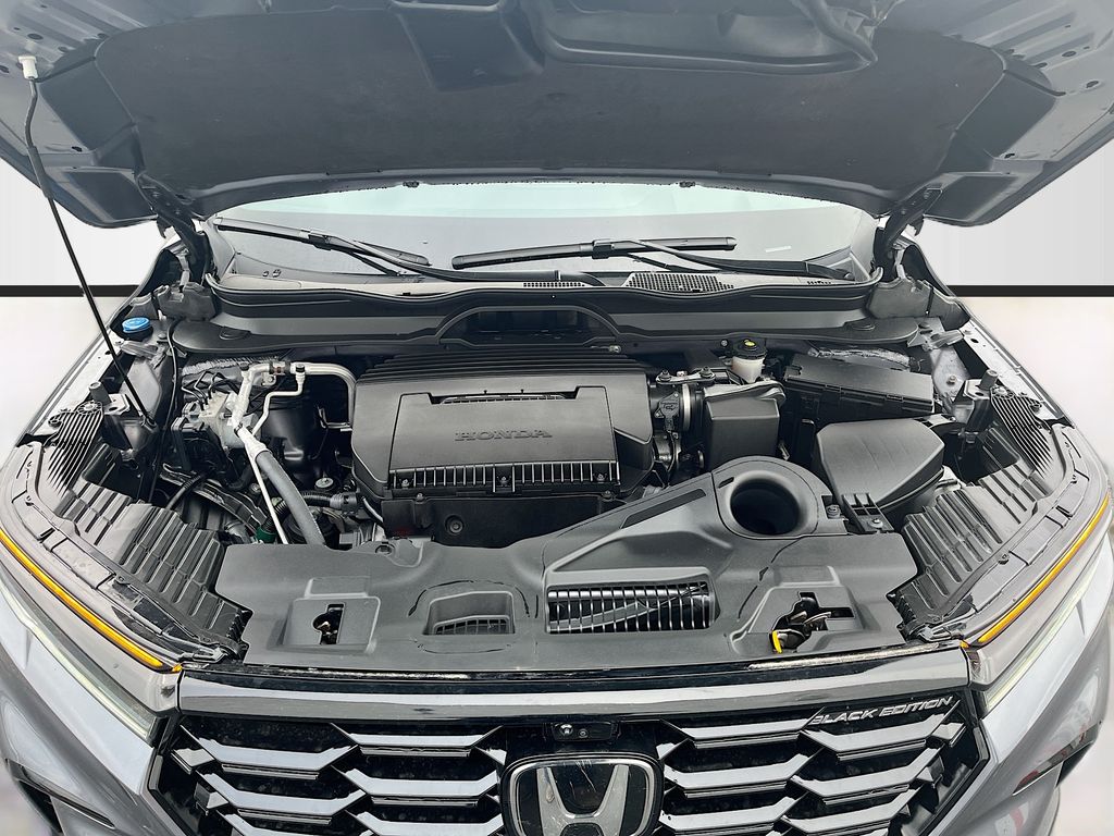Used 2025 Gray Honda Black Edition image 33