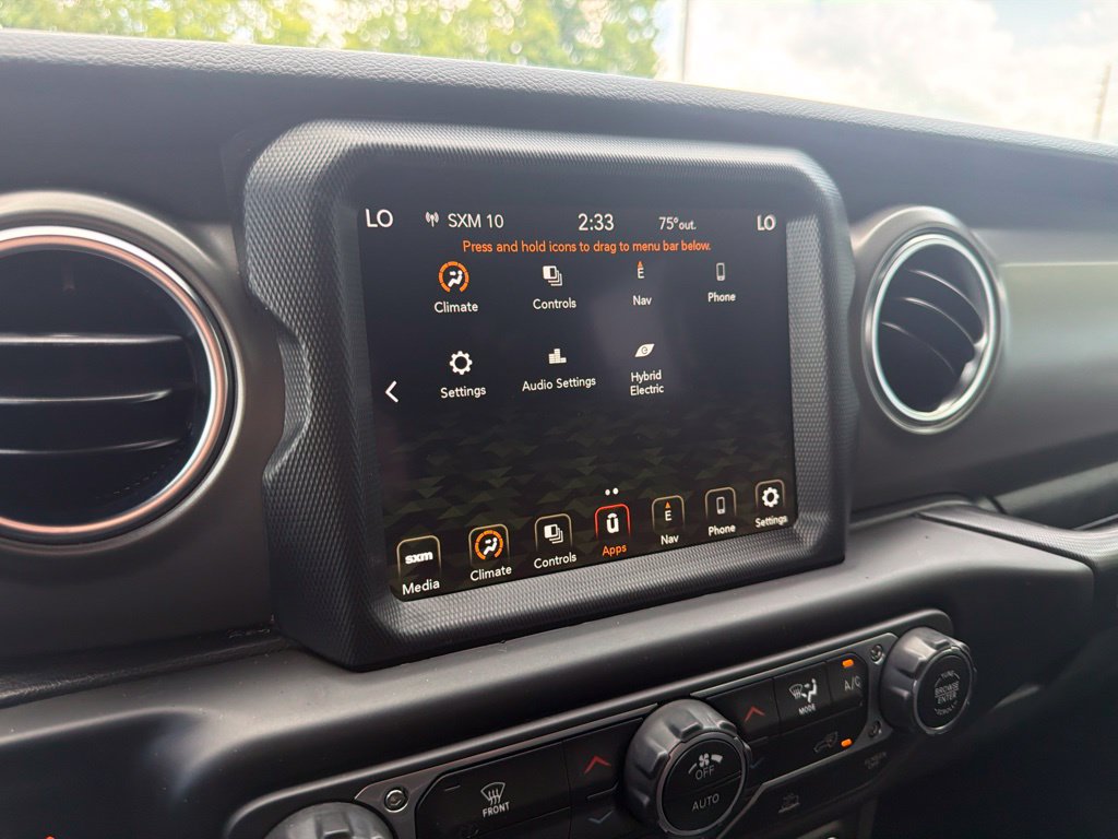 Thumbnail: 2022 Jeep Wrangler - 31