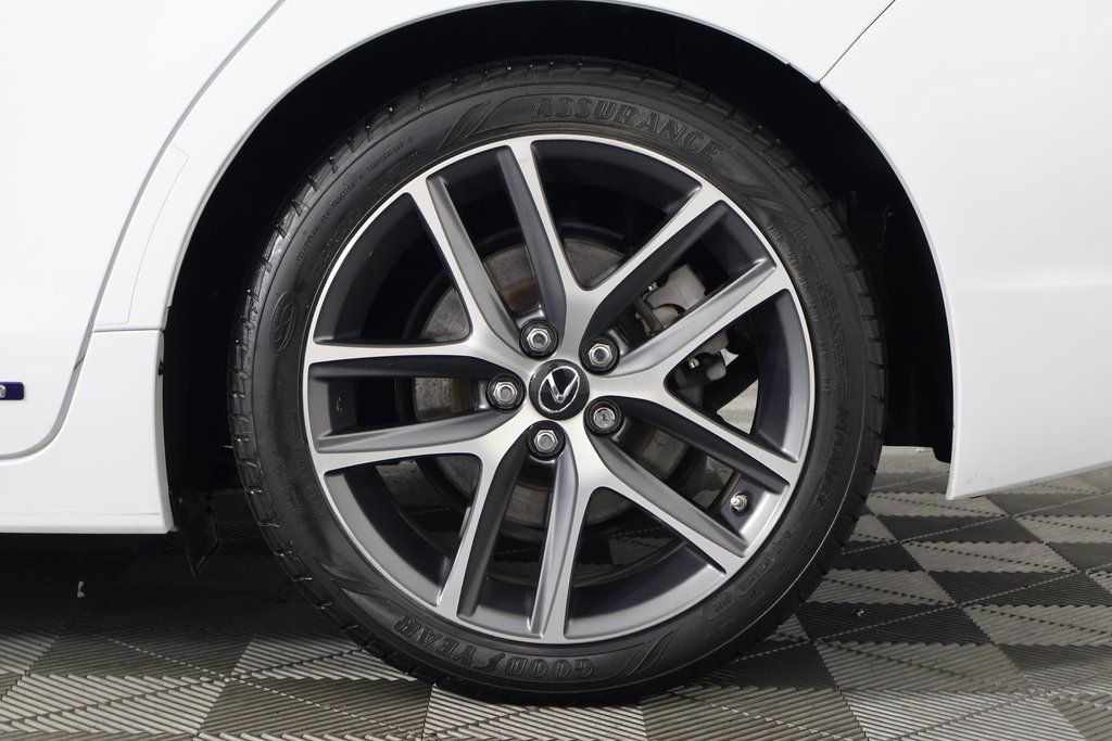 Thumbnail: 2015 Lexus CT - 16