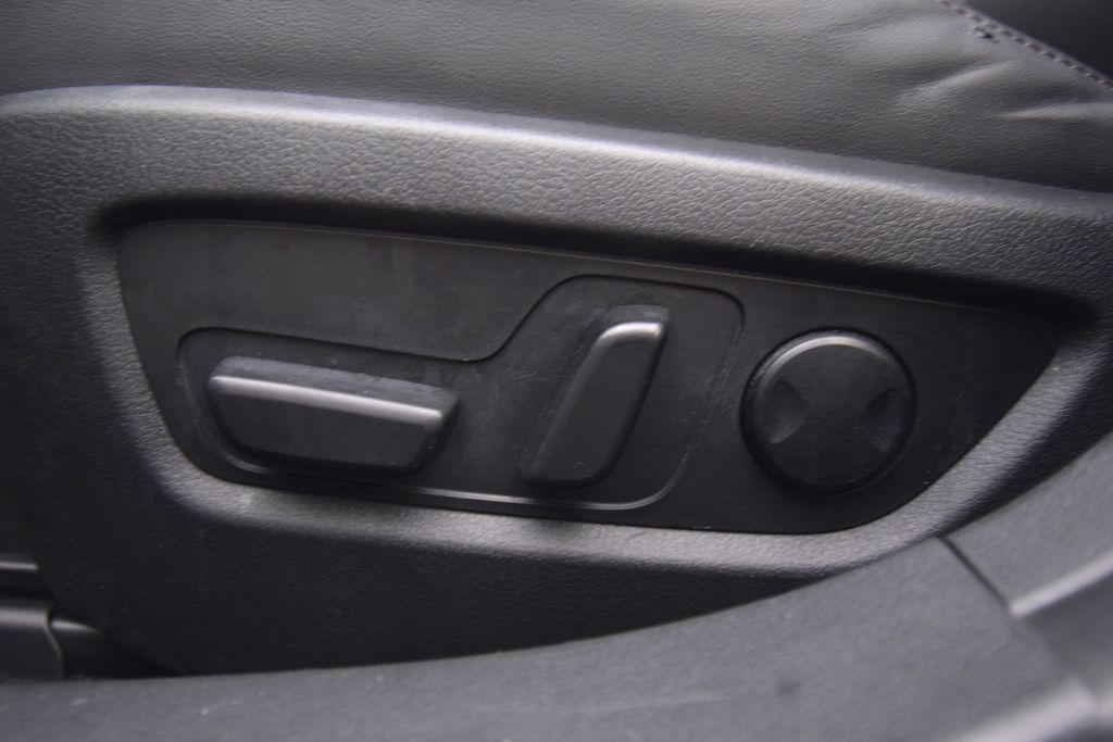 used 2023 Mazda CX-30 car, priced at $22,300