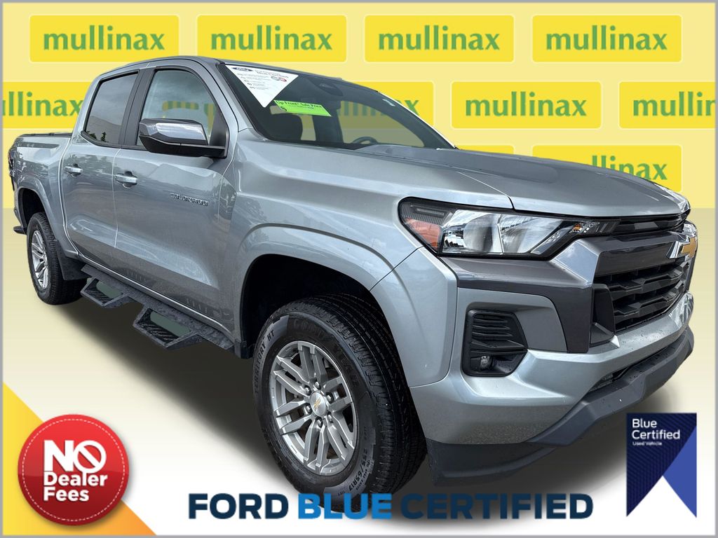 Sterling Gray Metallic 2023 Chevrolet Colorado Pickup Truck 4X2 8-Speed Automatic