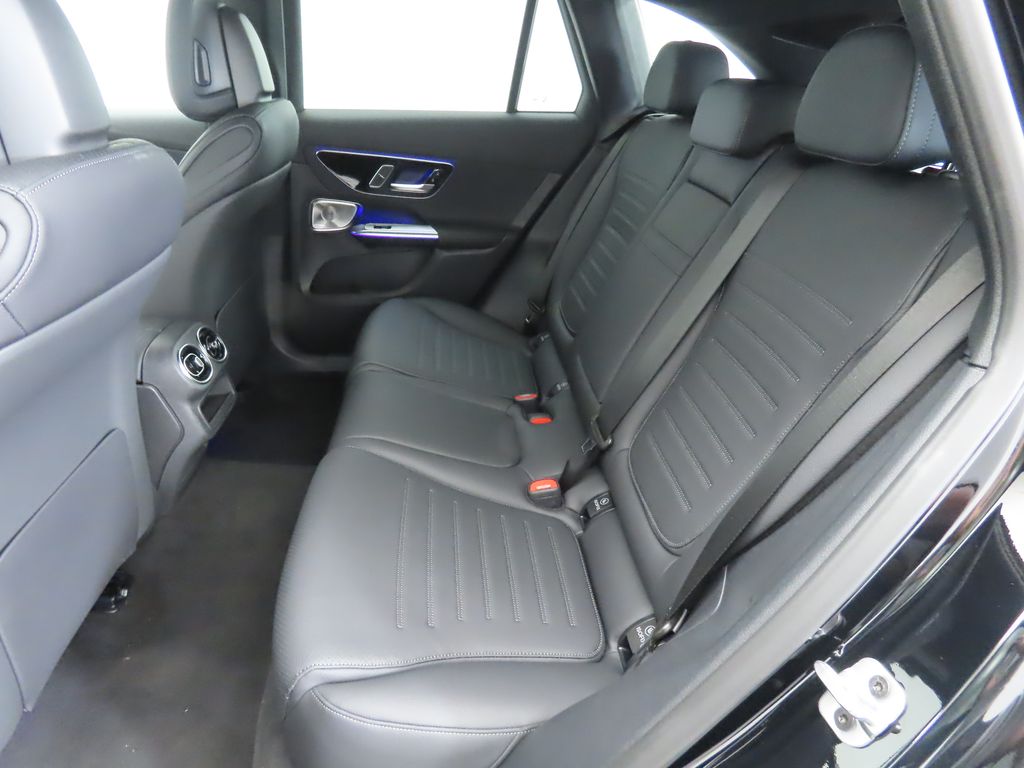 Thumbnail: 2026 Mercedes-Benz GLC - 21