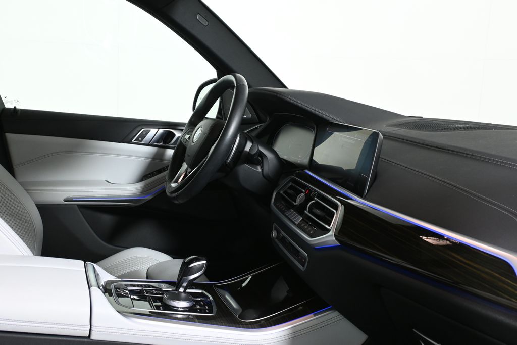 Thumbnail: 2023 BMW X5 - 30