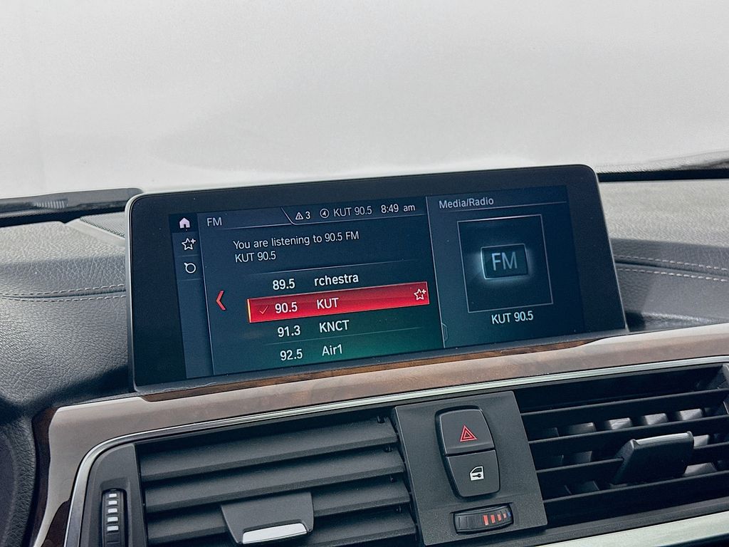 2018 BMW 3 Series 330e iPerformance 15