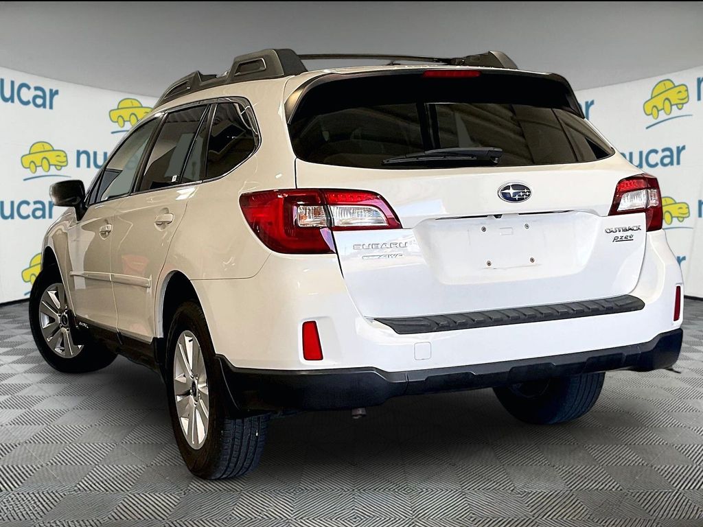 2015 Subaru Outback — photo 4