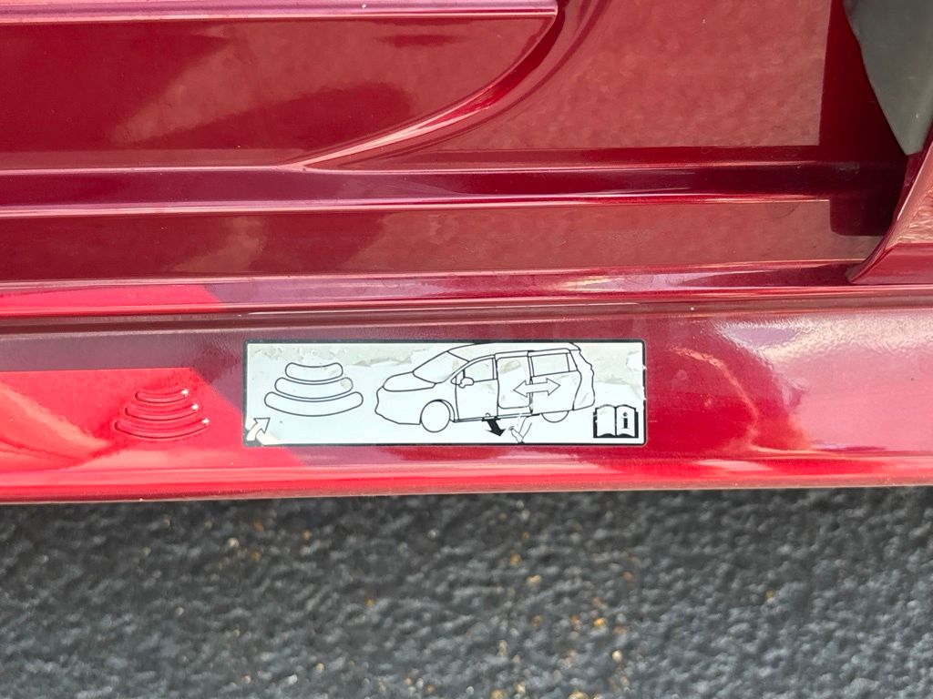 Used 2026 Toyota Sienna Van