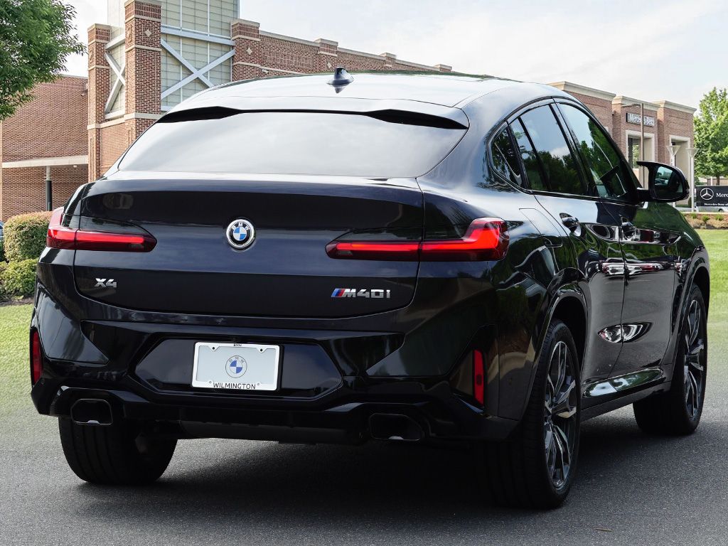 Thumbnail: 2024 BMW X4 - 6