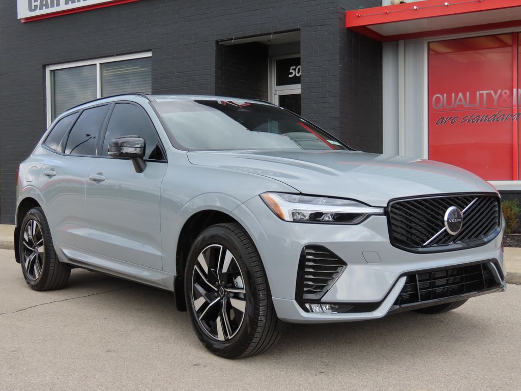 2026 Volvo XC60 B5 Core AWD