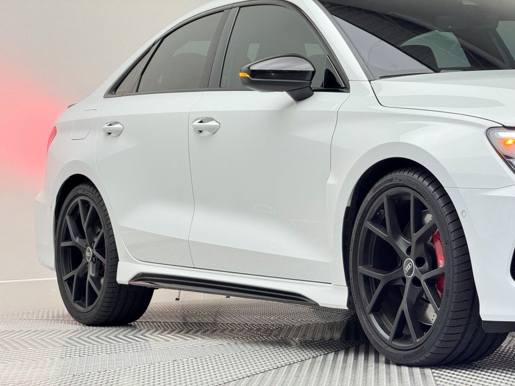 Thumbnail: 2024 Audi RS 3 - 5