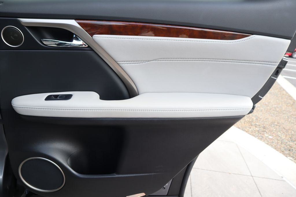 Thumbnail: 2017 Lexus RX - 26