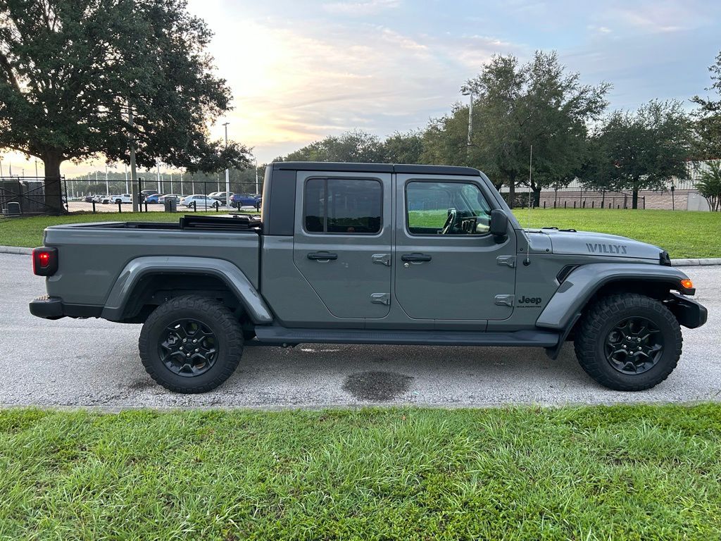 Thumbnail: 2023 Jeep Gladiator - 6